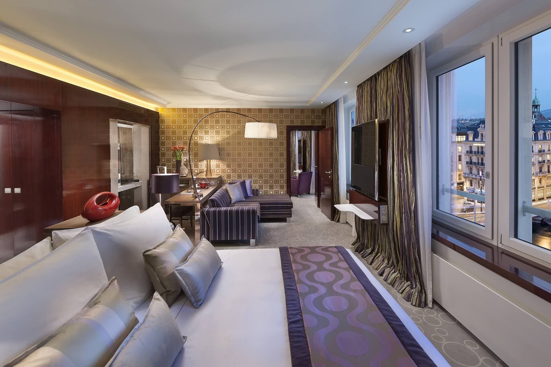 biksonwalder-hotel-595121_1920